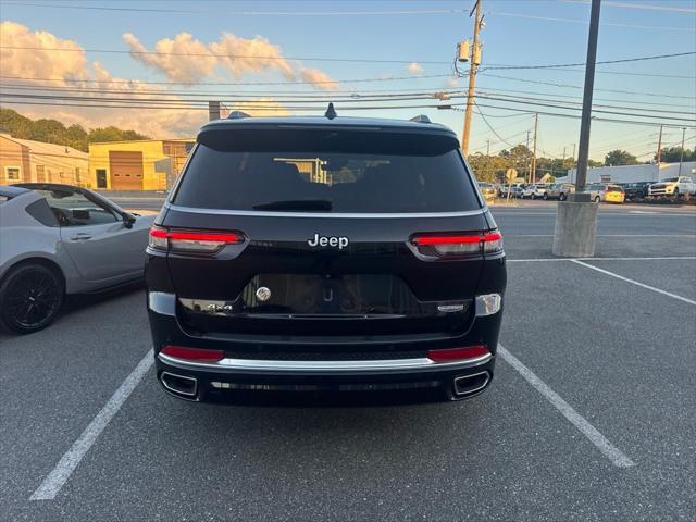 2023 Jeep Grand Cherokee L Summit 4x4 2023 Jeep Grand Cherokee L Summit 4x4
