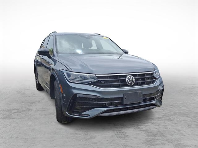 2022 Volkswagen Tiguan 2.0T SE R-Line Black