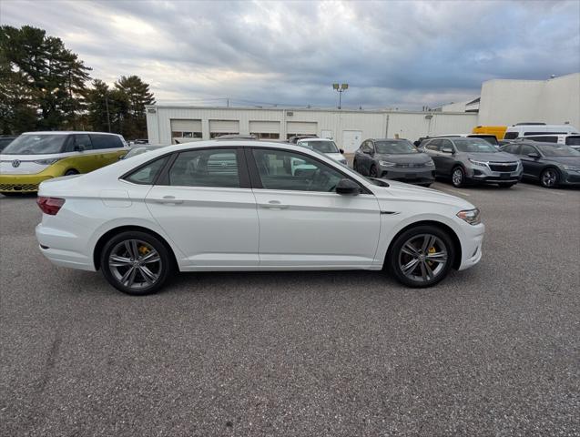 2021 Volkswagen Jetta 1.4T R-Line