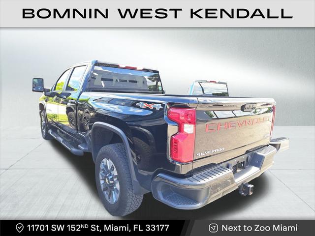 2022 Chevrolet Silverado 2500HD 4WD Crew Cab Standard Bed Custom
