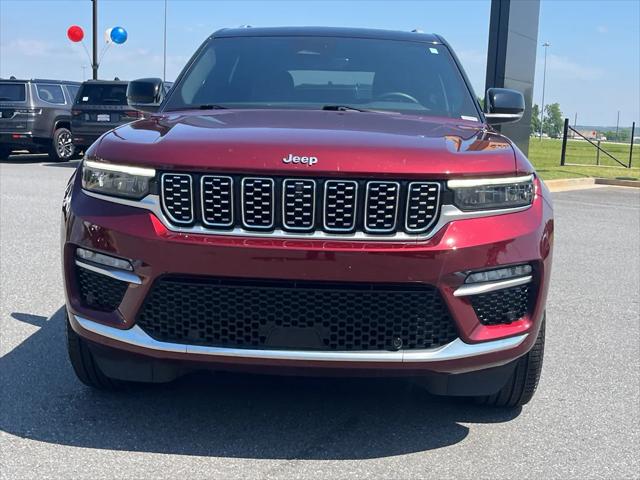 2022 Jeep Grand Cherokee Summit 4x2