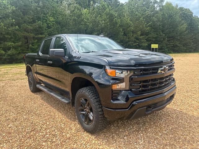 2024 Chevrolet Silverado 1500 4WD Crew Cab Short Bed Custom Trail Boss