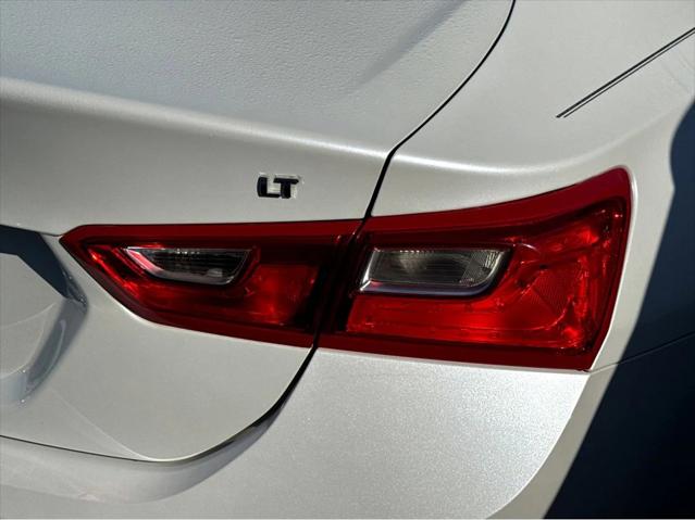2017 Chevrolet Malibu 1LT