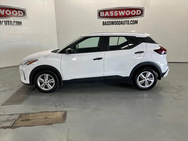 2023 Nissan Kicks S Xtronic CVT