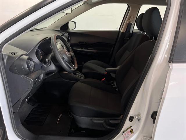 2023 Nissan Kicks S Xtronic CVT