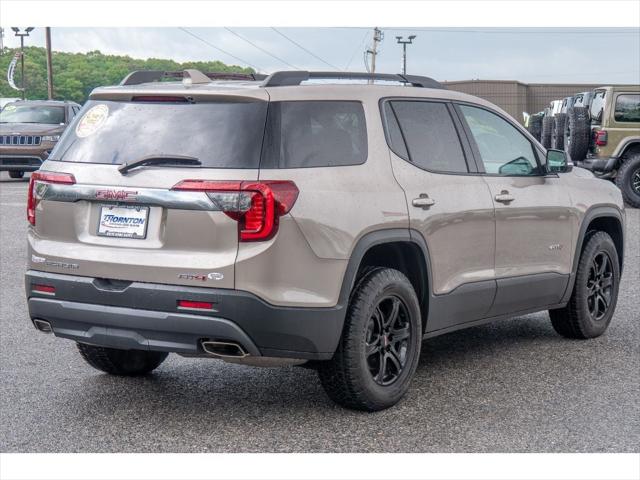 2022 GMC Acadia AWD AT4