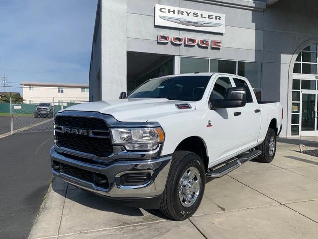 2024 RAM 2500 Tradesman Crew Cab 4x4 64 Box