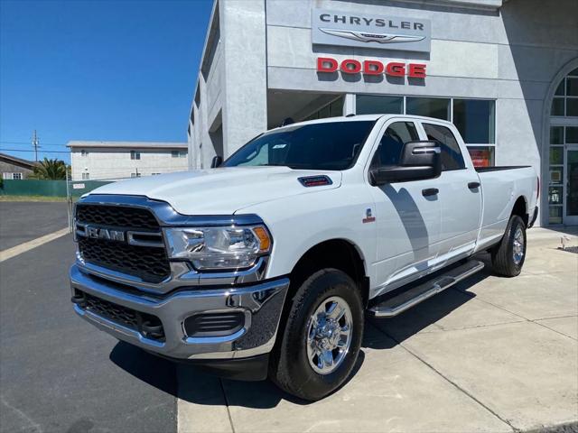 2024 RAM 2500 Tradesman Crew Cab 4x4 8 Box