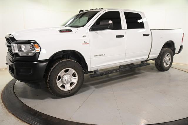 2022 RAM 2500 Tradesman Crew Cab 4x4 64 Box