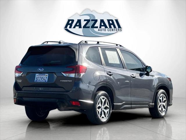 2022 Subaru Forester Premium
