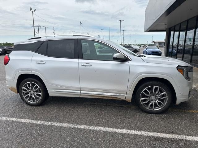 2024 GMC Terrain AWD Denali