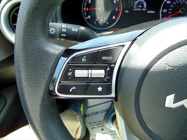 2024 Kia Forte LXS