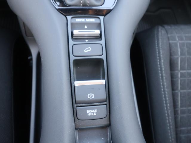 2025 Honda HR-V AWD LX
