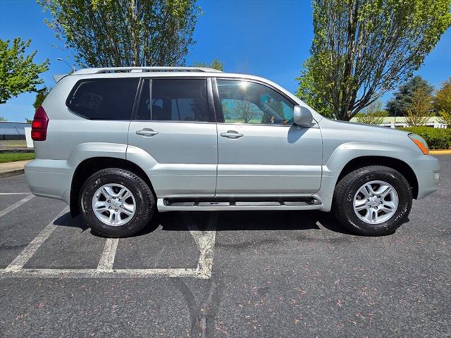 2005 Lexus GX 470 470 4X4 / V8 4.7L / 8-Passenger / Fully Loaded