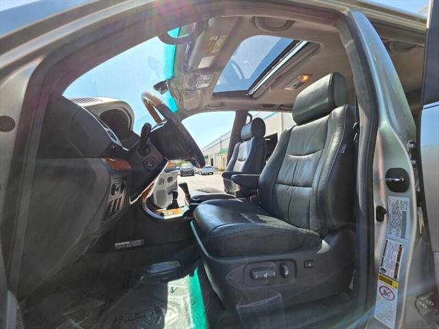 2005 Lexus GX 470 470 4X4 / V8 4.7L / 8-Passenger / Fully Loaded