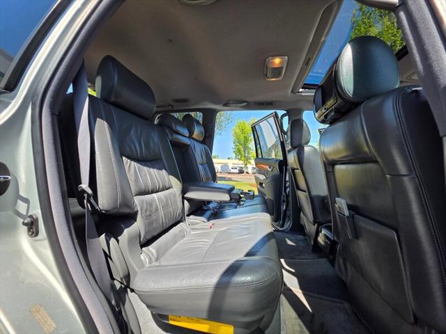 2005 Lexus GX 470 470 4X4 / V8 4.7L / 8-Passenger / Fully Loaded