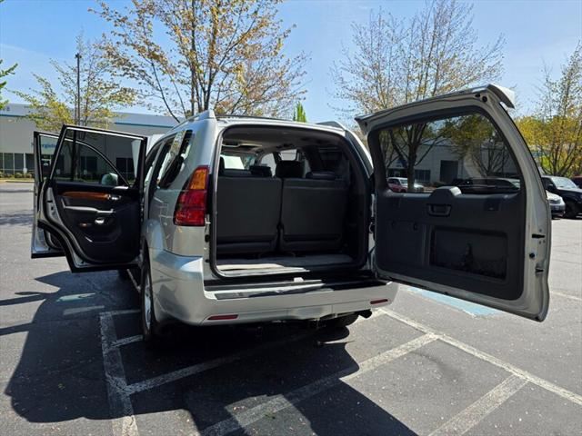2005 Lexus GX 470 470 4X4 / V8 4.7L / 8-Passenger / Fully Loaded
