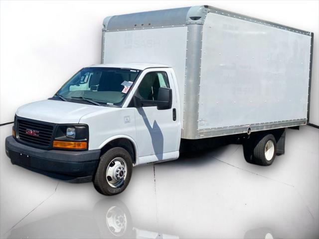 2017 GMC Savana Cutaway Work Van