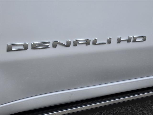 2025 GMC Sierra 2500HD 4WD Crew Cab Standard Bed Denali Ultimate