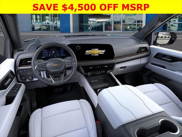 2025 Chevrolet Suburban 4WD Premier