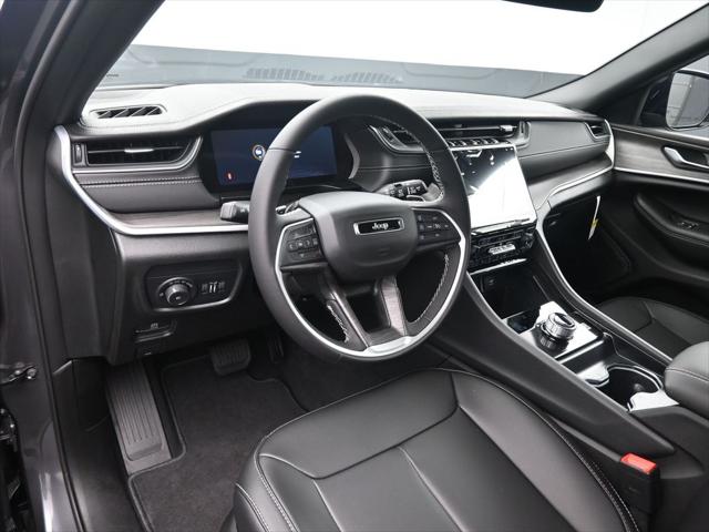 2025 Jeep Grand Cherokee GRAND CHEROKEE L LIMITED 4X2