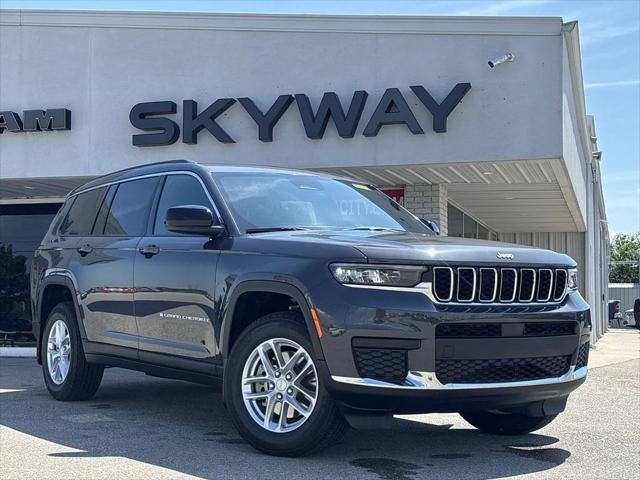 2025 Jeep Grand Cherokee GRAND CHEROKEE L LAREDO X 4X4