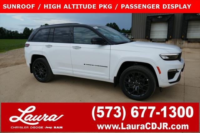 2025 Jeep Grand Cherokee GRAND CHEROKEE SUMMIT 4X4