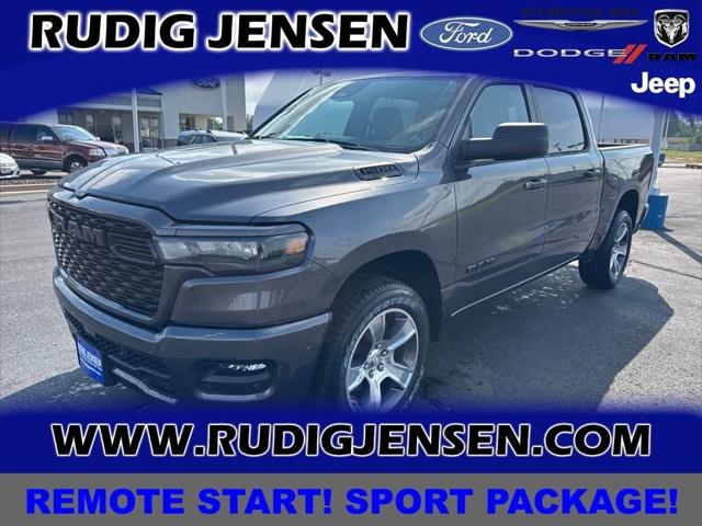 2025 RAM Ram 1500 RAM 1500 TRADESMAN CREW CAB 4X4 57 BOX