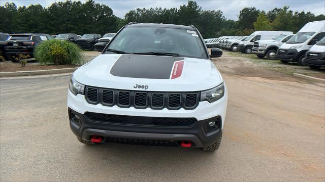 2025 Jeep Compass COMPASS TRAILHAWK 4X4