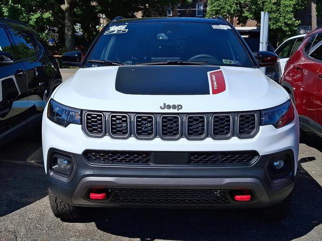 2025 Jeep Compass COMPASS TRAILHAWK 4X4