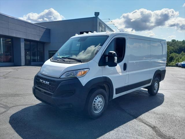 2025 RAM Ram ProMaster RAM PROMASTER 1500 TRADESMAN CARGO VAN LOW ROOF 136 WB
