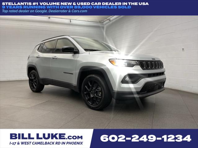 2025 Jeep Compass COMPASS LATITUDE 4X4