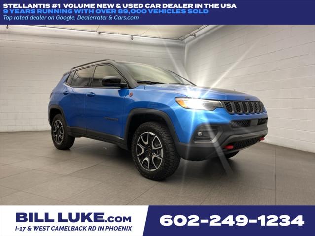 2025 Jeep Compass COMPASS TRAILHAWK 4X4