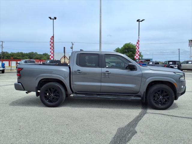 2023 Nissan Frontier Crew Cab SV 4x2