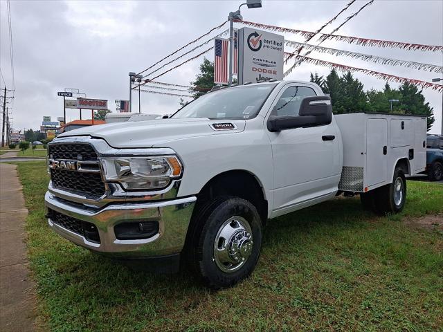 2024 RAM Ram 3500 Chassis Cab RAM 3500 TRADESMAN CHASSIS REGULAR CAB 4X4 60 CA 2024 RAM Ram 3500 Chassis Cab RAM 3500 TRADESMAN CHASSIS REGULAR CAB 4X4 60 CA