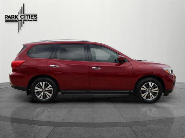 2020 Nissan Pathfinder SV 2WD