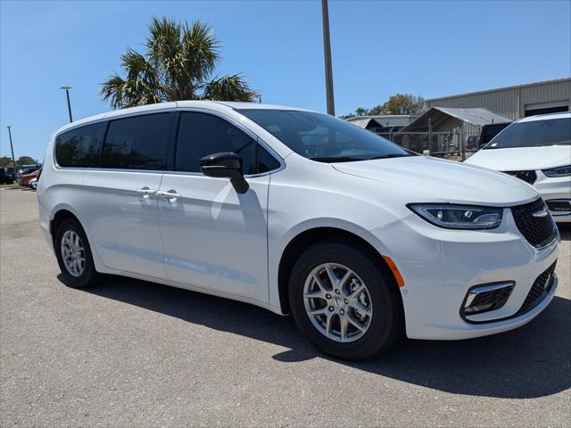 2025 Chrysler Pacifica PACIFICA SELECT