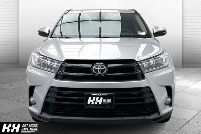 2017 Toyota Highlander SE