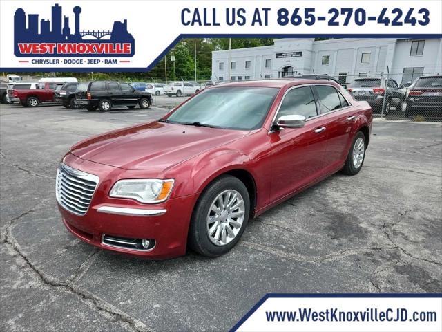 2014 Chrysler 300 4dr Sdn RWD