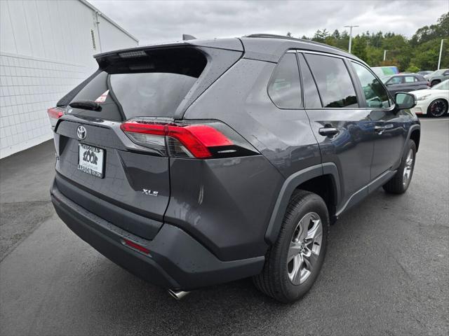 2022 Toyota RAV4 XLE 2022 Toyota RAV4 XLE