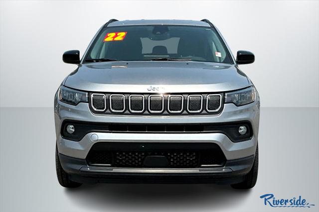 2022 Jeep Compass Latitude Lux 4x4