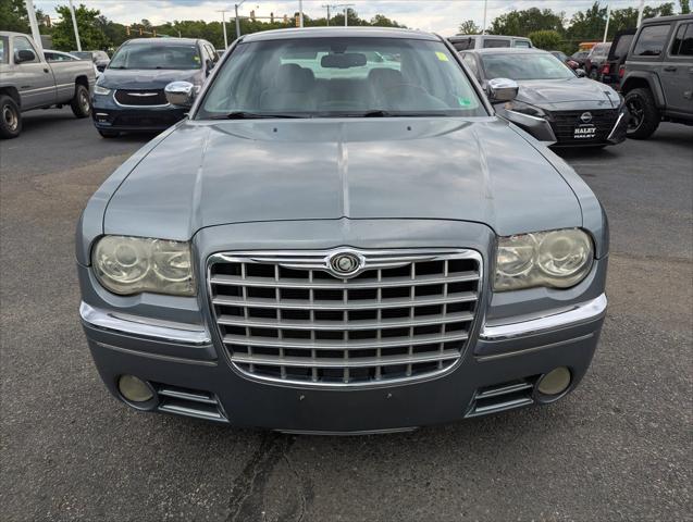 2006 Chrysler 300C Base