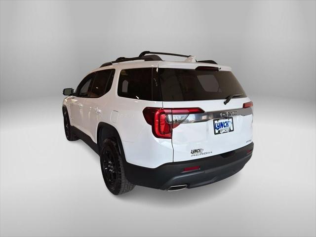 2023 GMC Acadia AWD AT4