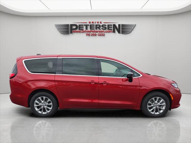 2025 Chrysler Pacifica PACIFICA SELECT AWD