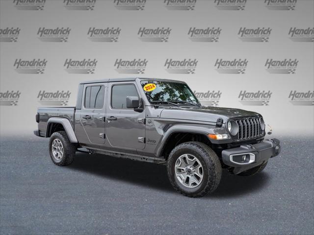 2024 Jeep Gladiator Sport S