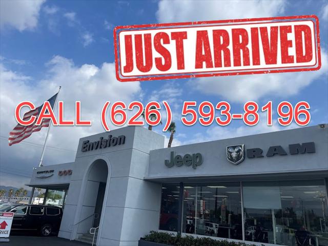 2020 Chevrolet Silverado 1500 2WD Crew Cab Short Bed Custom