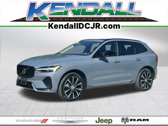 2024 Volvo XC60 B5 Plus Dark Theme