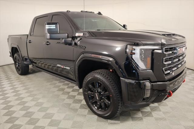 2024 GMC Sierra 2500HD 4WD Crew Cab Standard Bed AT4