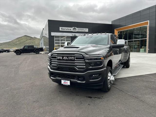 2025 RAM Ram 3500 RAM 3500 LARAMIE CREW CAB 4X4 8 BOX