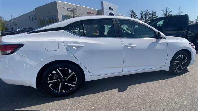 2024 Nissan Sentra SV Xtronic CVT